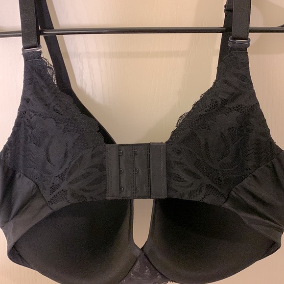 4/25 Bali Black Basic Bra with Lace Accents Size 34 DD - Picture 4 of 4